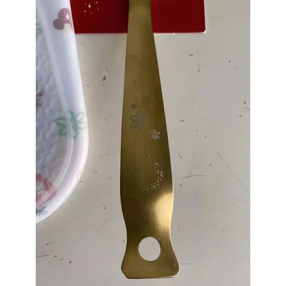 Disney Parks Christmas Holiday‎ Mickey Snowman Silicone Oven Mitt & Spatula Set